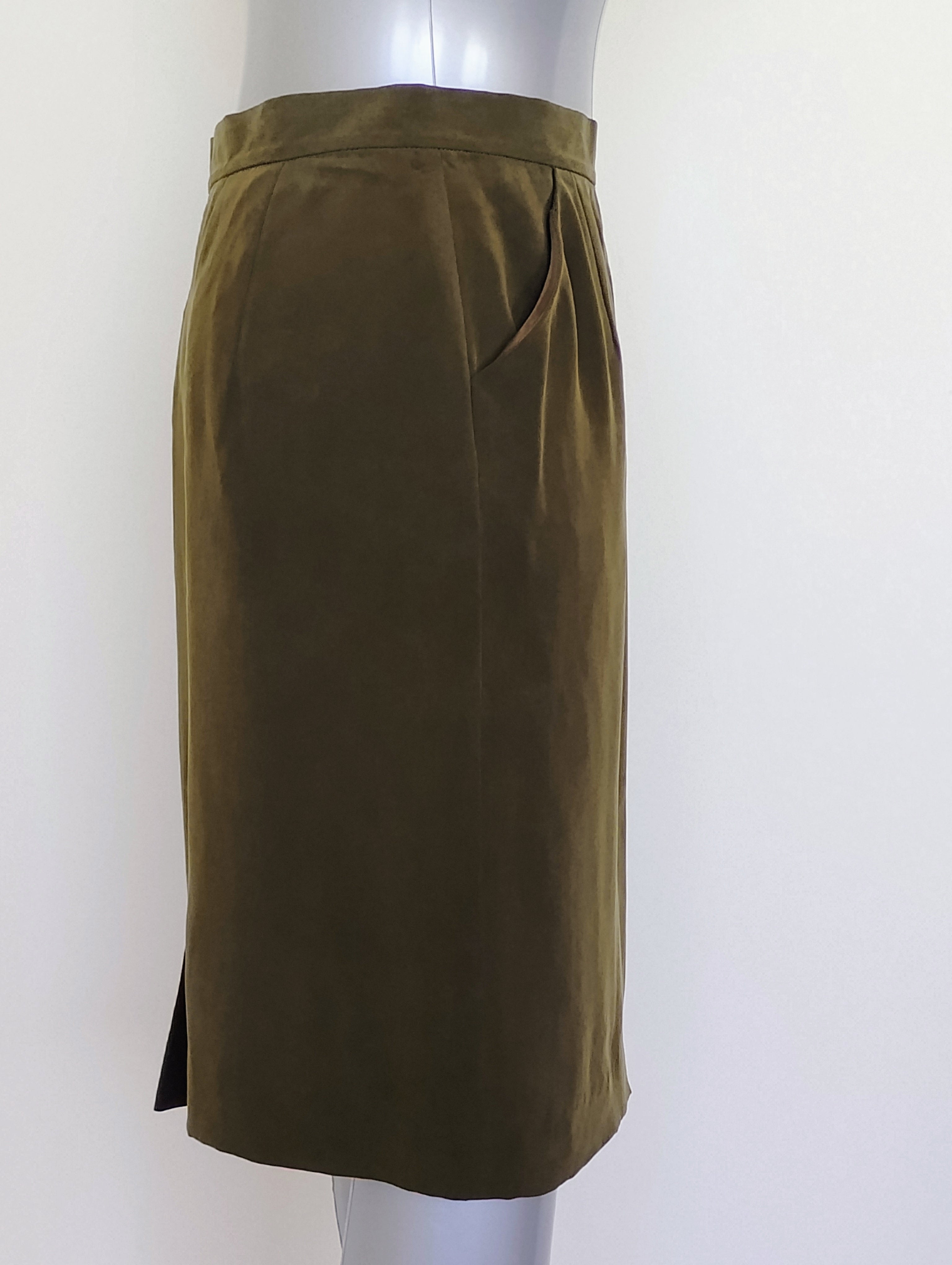 Jones New York Silk Pencil Skirt – Velvety Finish | Women’s Fitted Skirt